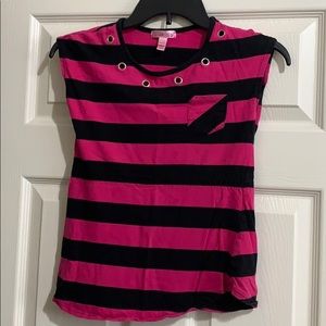 Girls Shirt - M